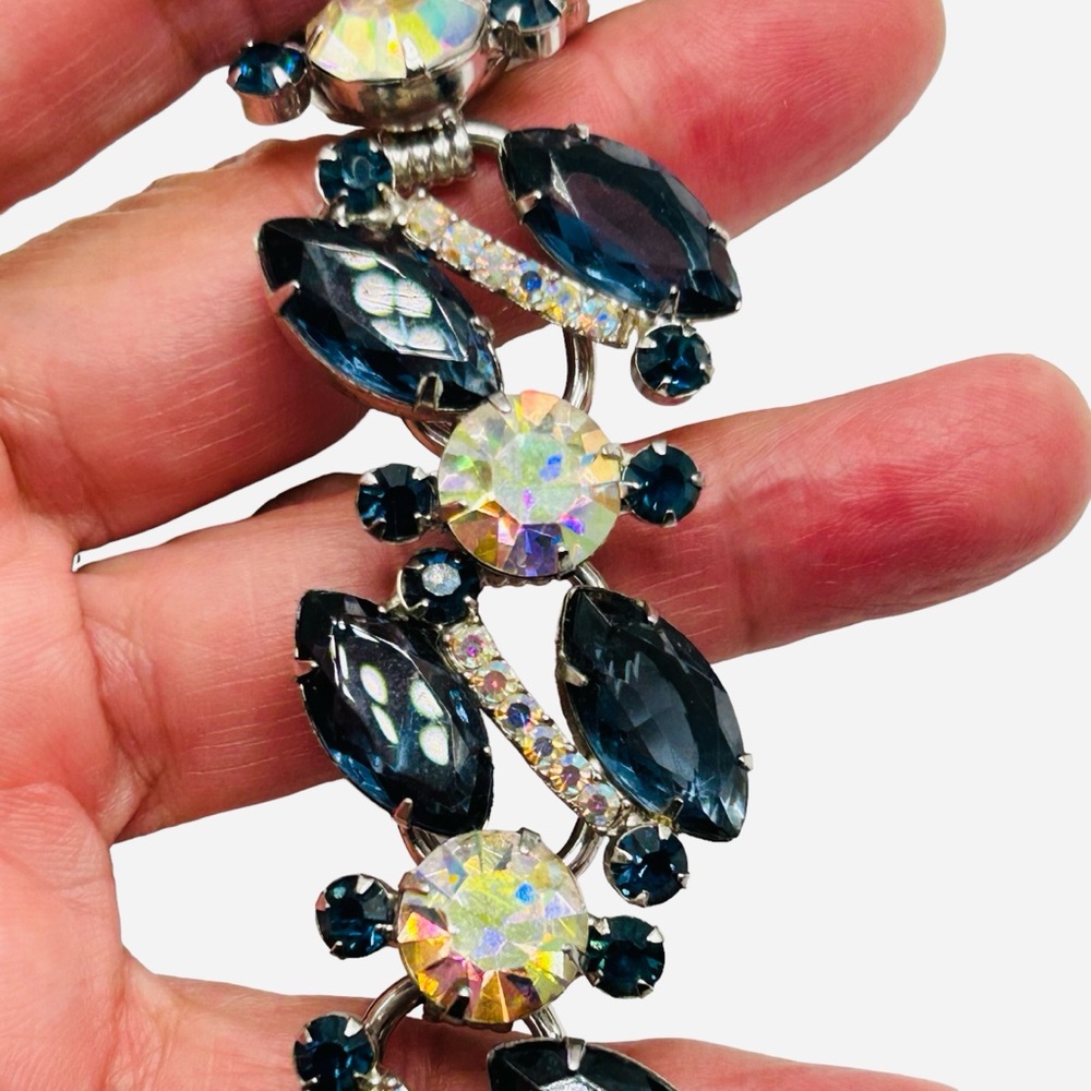 Exquisite Verified Juliana D&E Montana Blue AB Rhinestone Link Bracelet - Picture 5 of 6